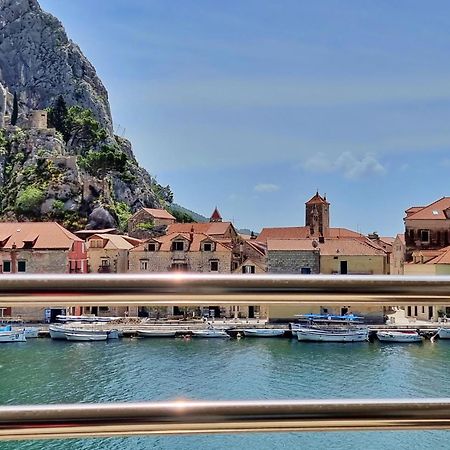 Mitra Zonata Blue Apartment Omis Bagian luar foto
