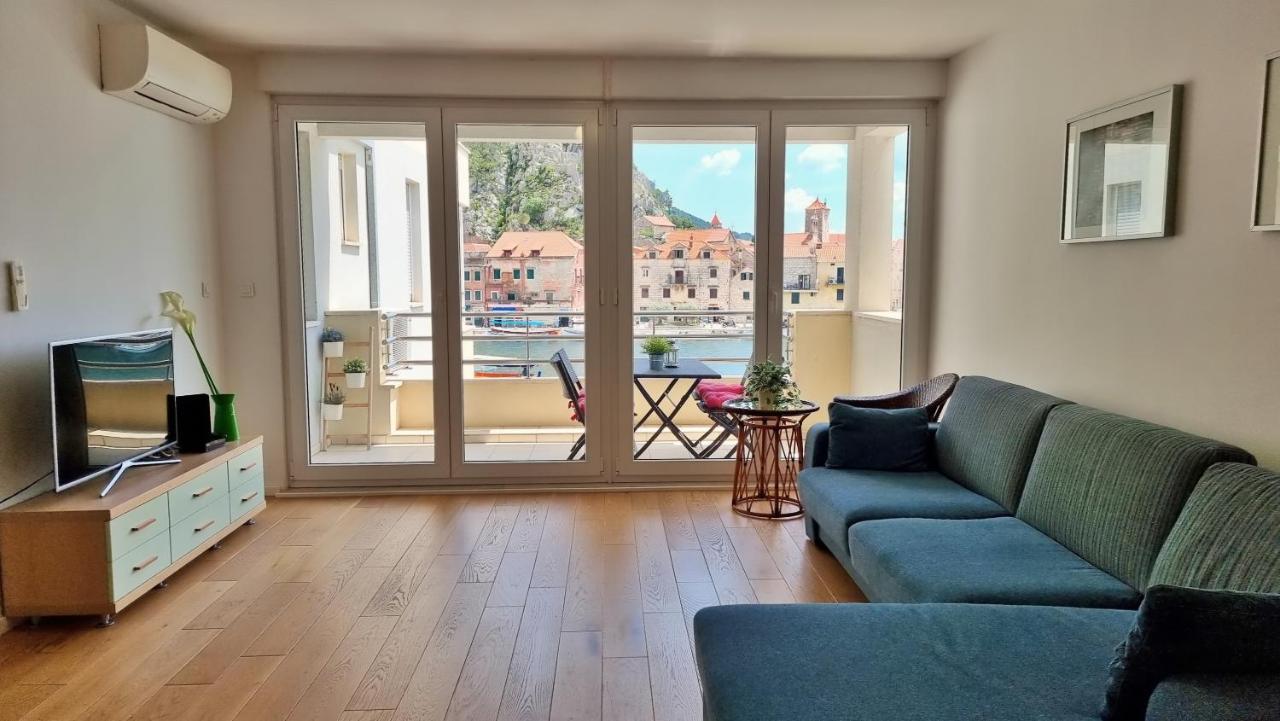 Mitra Zonata Blue Apartment Omis Bagian luar foto