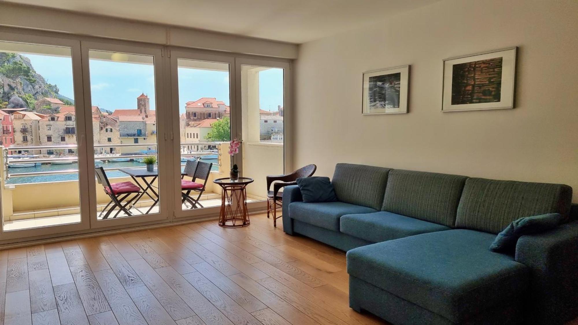 Mitra Zonata Blue Apartment Omis Bagian luar foto