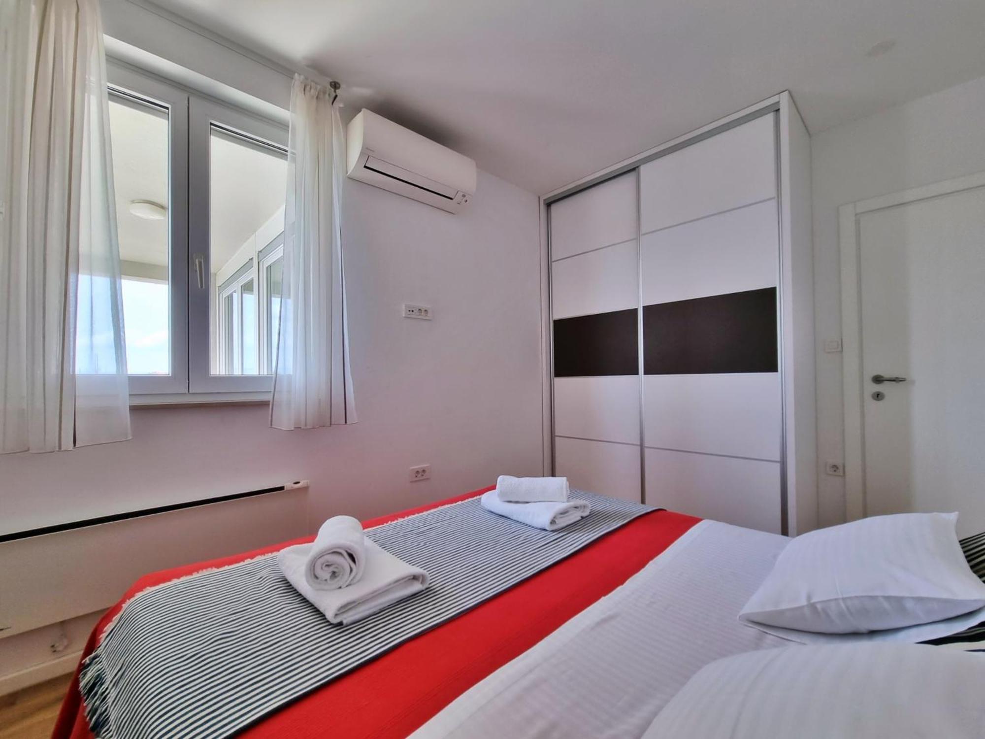 Mitra Zonata Blue Apartment Omis Bagian luar foto