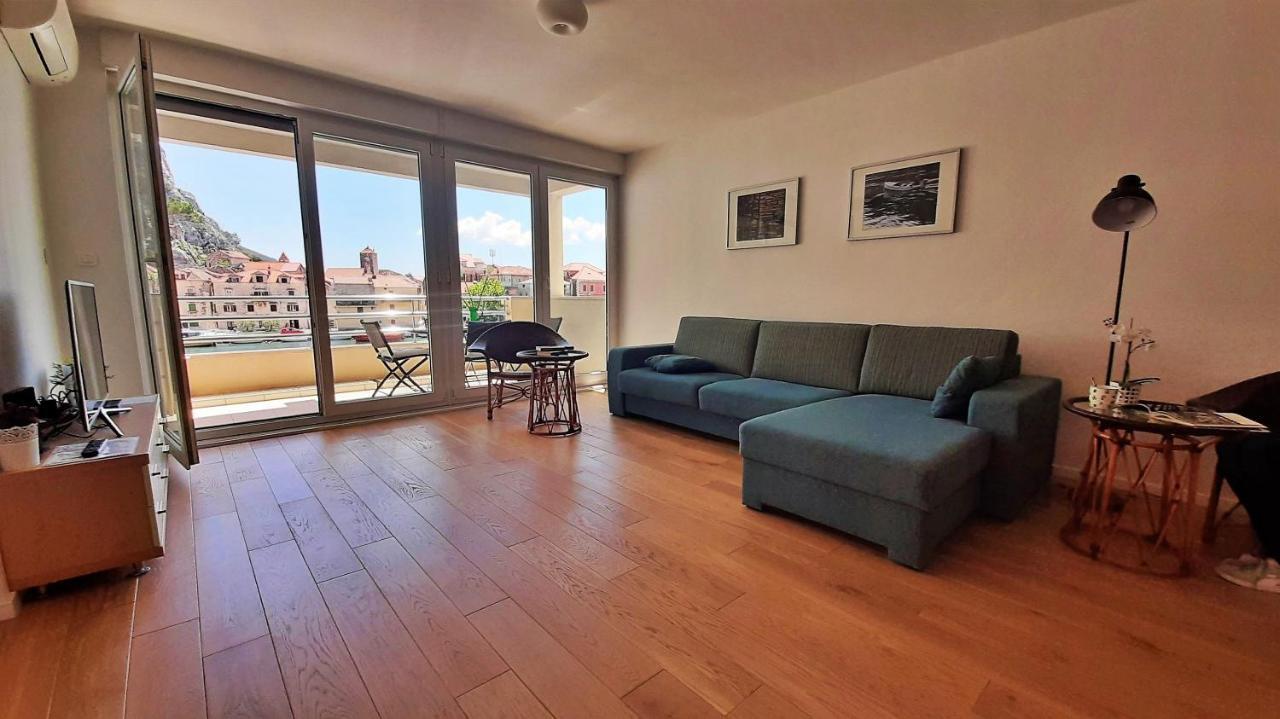 Mitra Zonata Blue Apartment Omis Bagian luar foto
