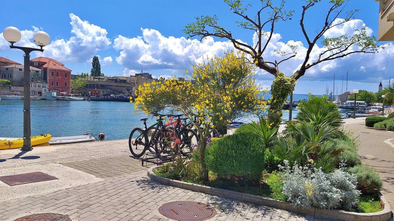 Mitra Zonata Blue Apartment Omis Bagian luar foto